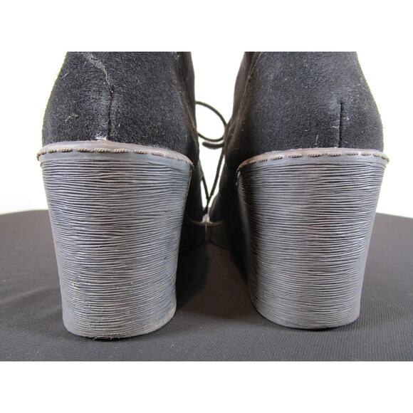 Collection By Clarks Black Suede Med. Wedge Heel Lace Up Ankle Boots Women 6.5 - Picture 6 of 10